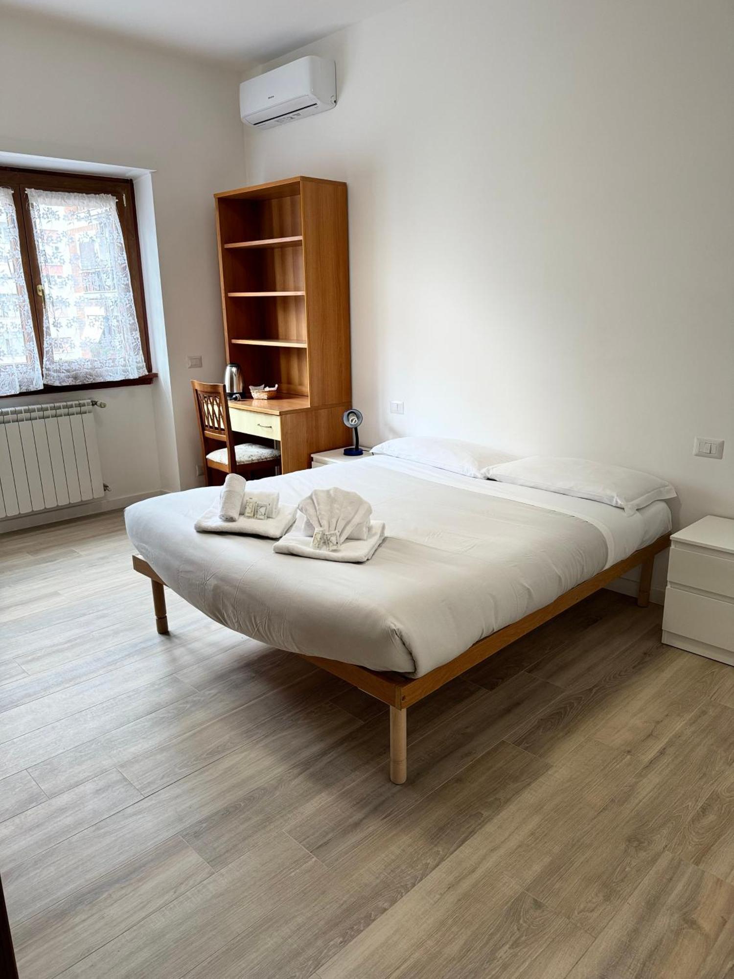 Affittacamere Cerreto Housing *
